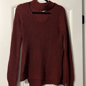 Maroon sweater